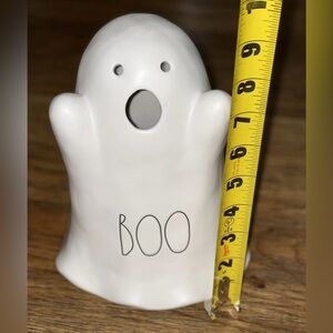 NWT Rae Dunn Halloween seasonal fall decor Ghost white ceramic ‘BOO’
